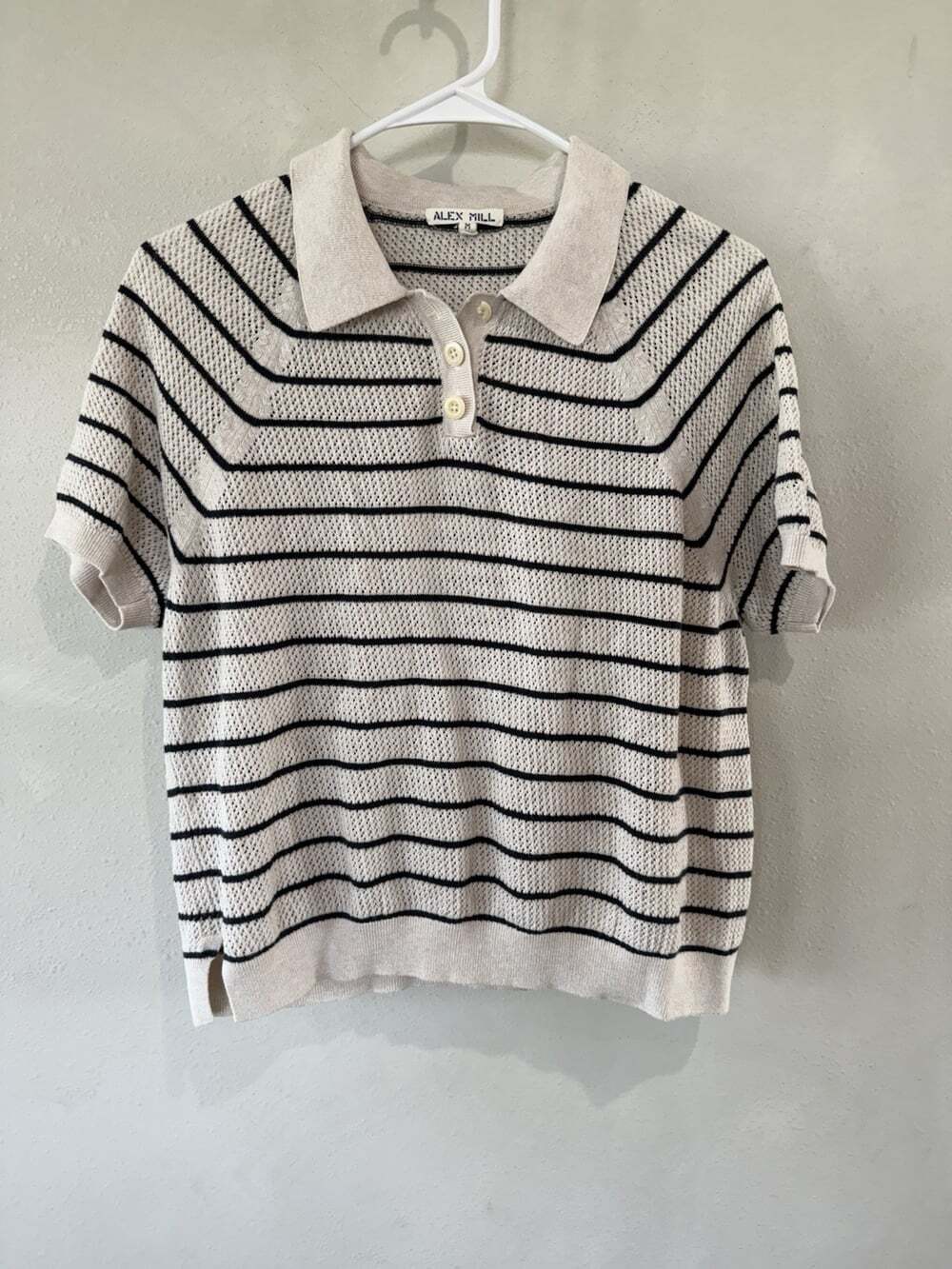 Alex Mill Short Sleeve Sweater Top Shirt Medium M Striped Cream Black